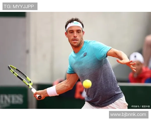 比兰尼塞与雷克斯激战正酣谁能在这场对决中笑到最后