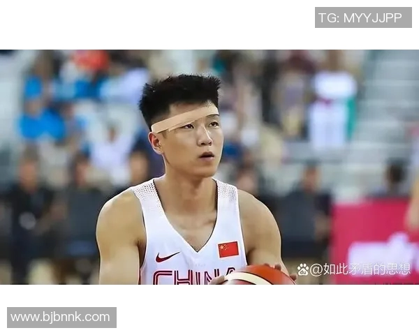 高诗岩：从篮球新星到职业生涯的璀璨之路探索与成长的故事