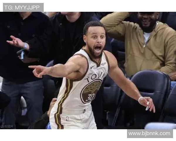 马刺队精彩封盖库里勇士队展现防守实力的巅峰对决 马刺队精彩封盖库里勇士队展现防守实力的巅峰对决