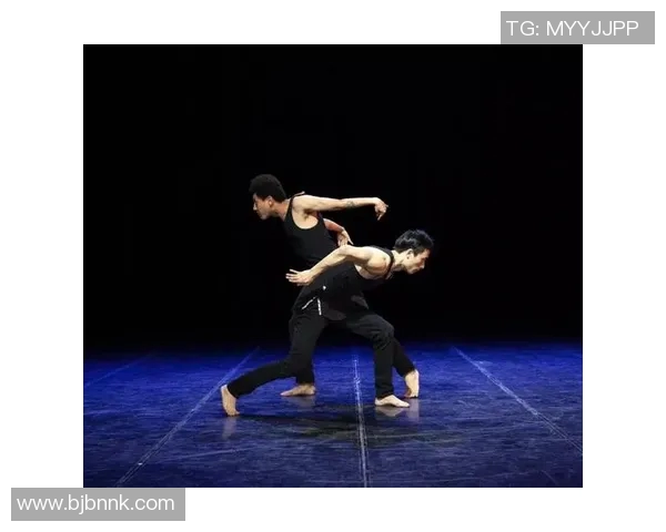 北京街舞队速度对比独家解读揭示不同风格的舞蹈魅力与技巧差异MBA