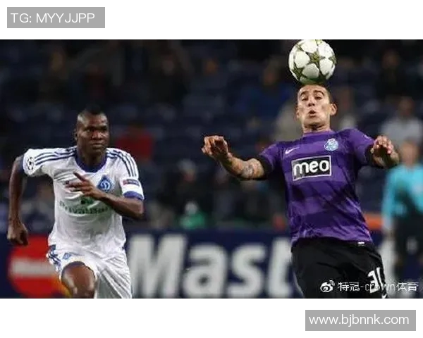 基辅迪纳摩与斯拉维亚激战正酣比分揭晓引发热议