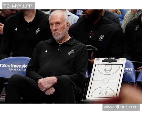 波波维奇续约三年传奇教练继续带领文班追逐NBA荣耀 波波维奇续约三年传奇教练继续带领文班追逐NBA荣耀