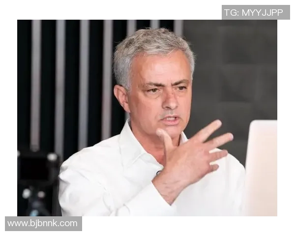 欧洲联赛精彩对决狼队迎战劲敌全力争胜展现实力