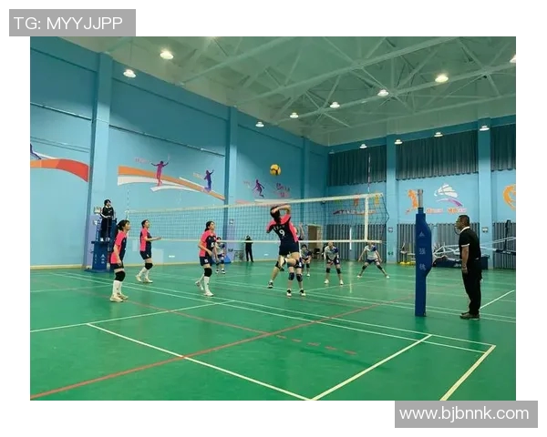 南京排球队的耐力揭秘：排球巨献背后的训练与坚持